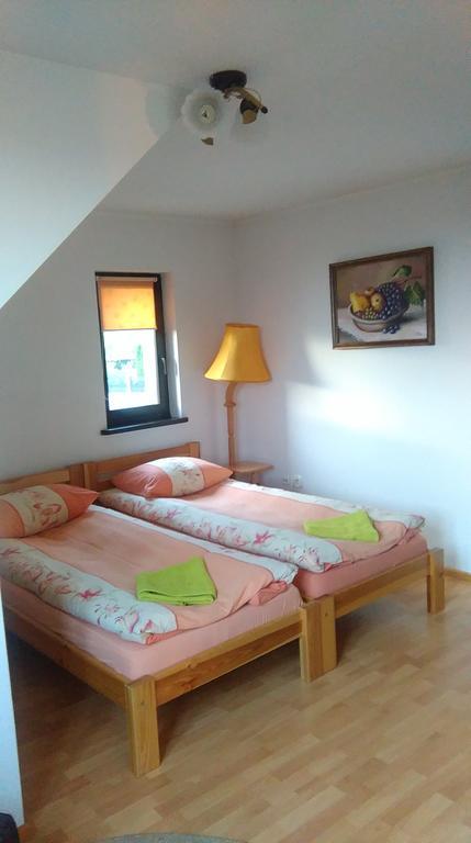 Apartamento Przytulny Kat Białowieża Exterior foto
